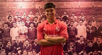 Video: así jugó el bahiense De Irastorza en su debut como titular en Independiente