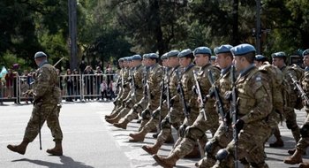 El Gobierno implementará el Servicio Militar Voluntario para jóvenes de entre 18 y 28 años