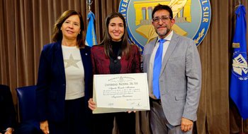 Con solo 20 años, Camila se convirtió en el mejor promedio de la Colación