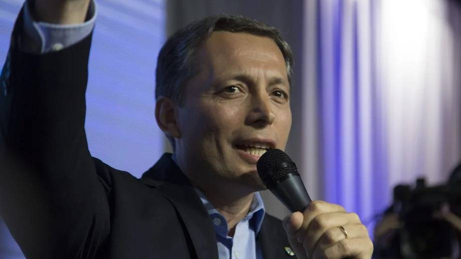 El intendente de Esteban Echeverría presentará un recurso de amparo por los despidos en el SMN