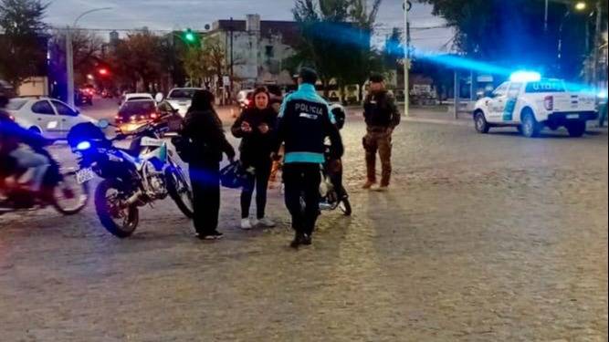 Caen dos prófugos en operativos de saturación realizados en La Falda y Rosario Sur