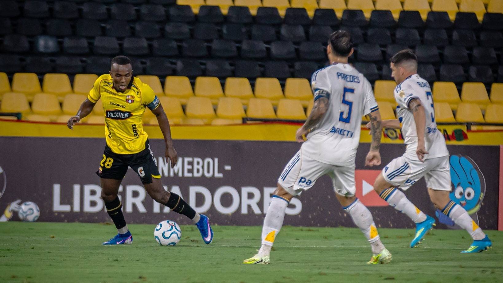 Mala noche de Boca en Ecuador: perdió ante Barcelona, se lesionó Brey y expulsaron a Ascacibar