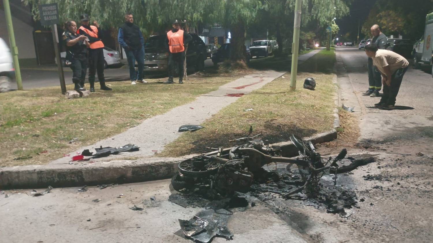 Barrio Anchorena: están graves dos hermanos que sufrieron un choque