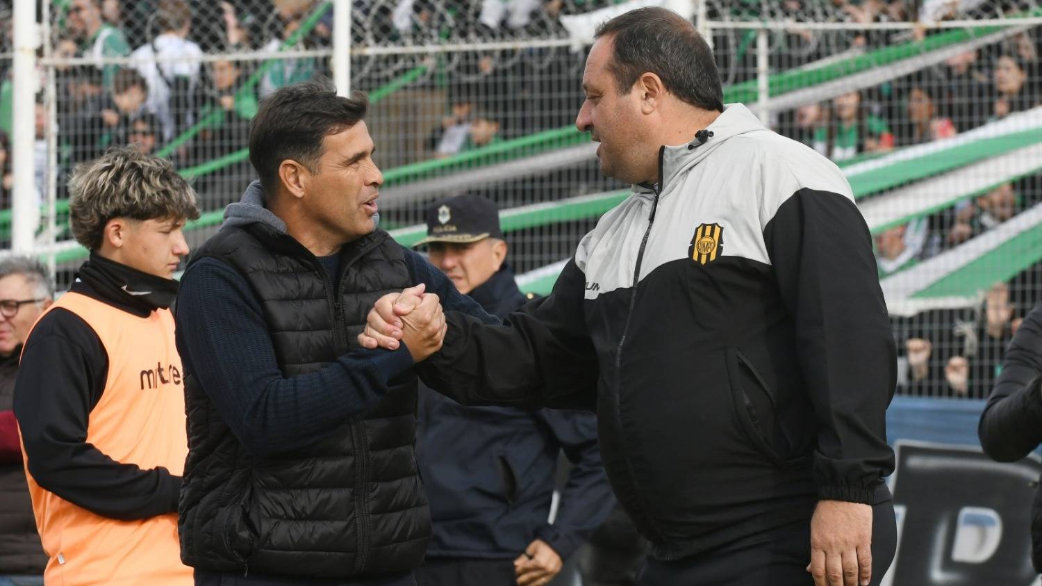 Después del clásico: Olimpo juega en el Carminatti y Villa Mitre viaja a Madryn