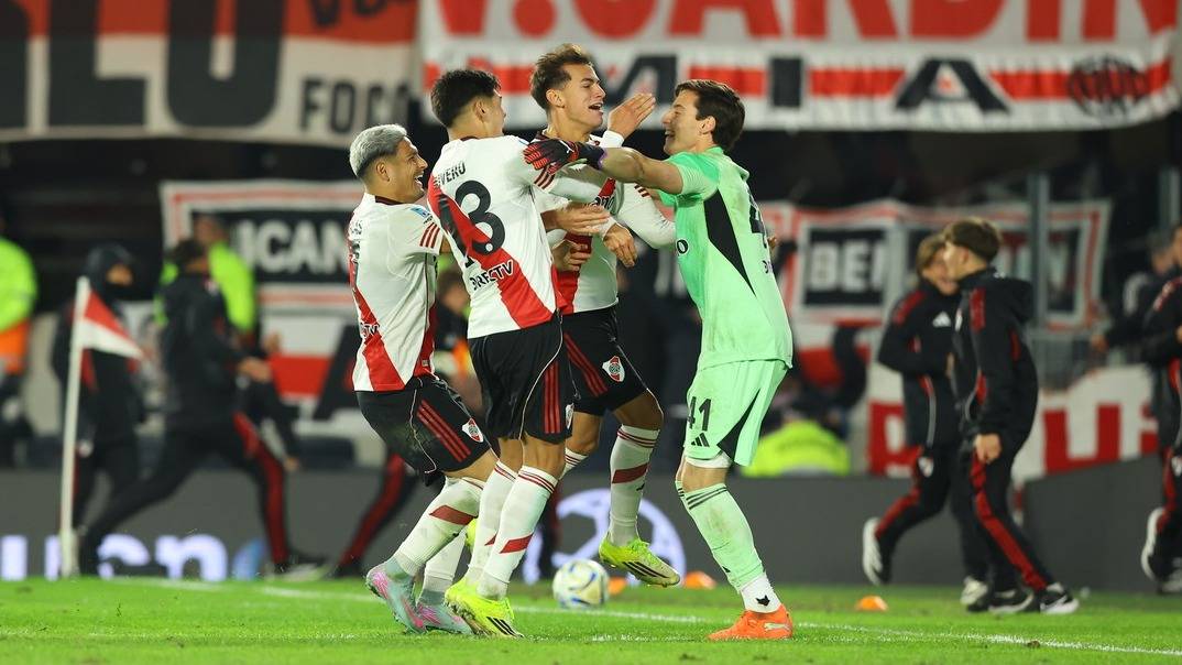 Con Beltrán como héroe, River eliminó a San Lorenzo por penales y avanzó a cuartos