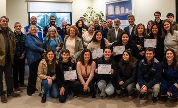 Compañía Mega entregó nuevas becas de su programa “Acompañando a Crecer”