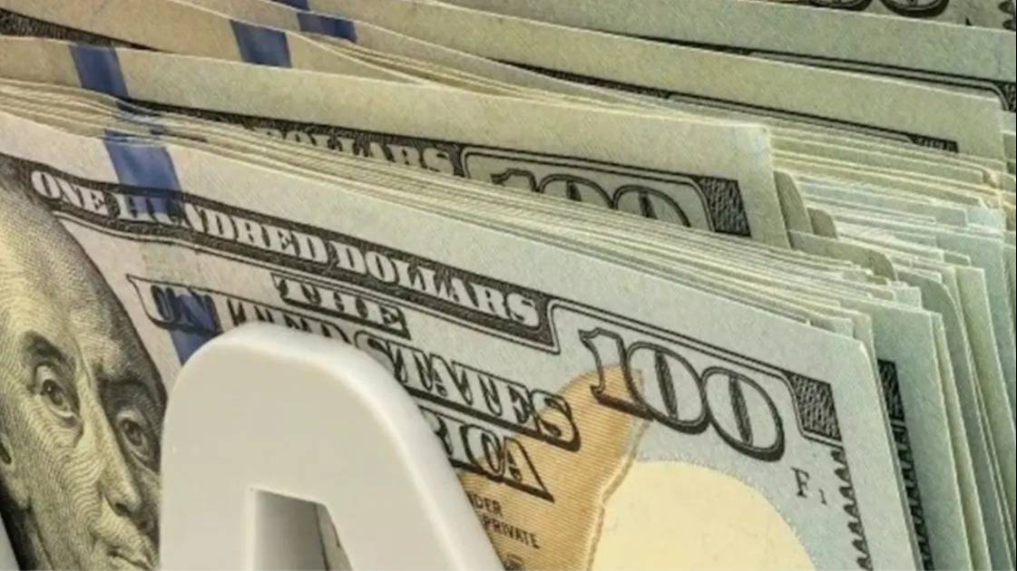 Dólar en Bahía Blanca: a cuánto finalizaron este lunes todas las cotizaciones