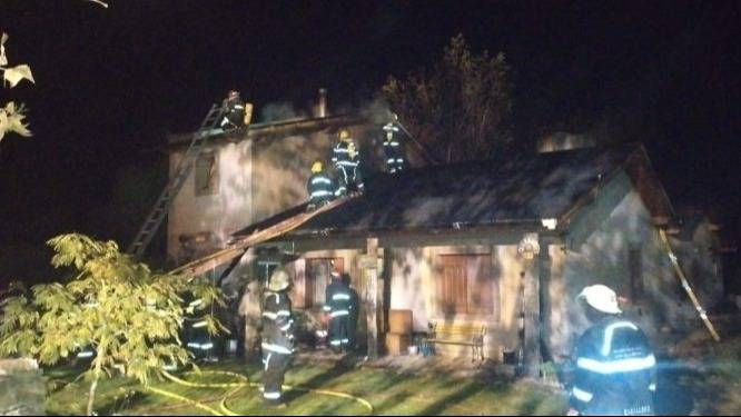 Sierra de la Ventana: un incendio causó daños en una vivienda