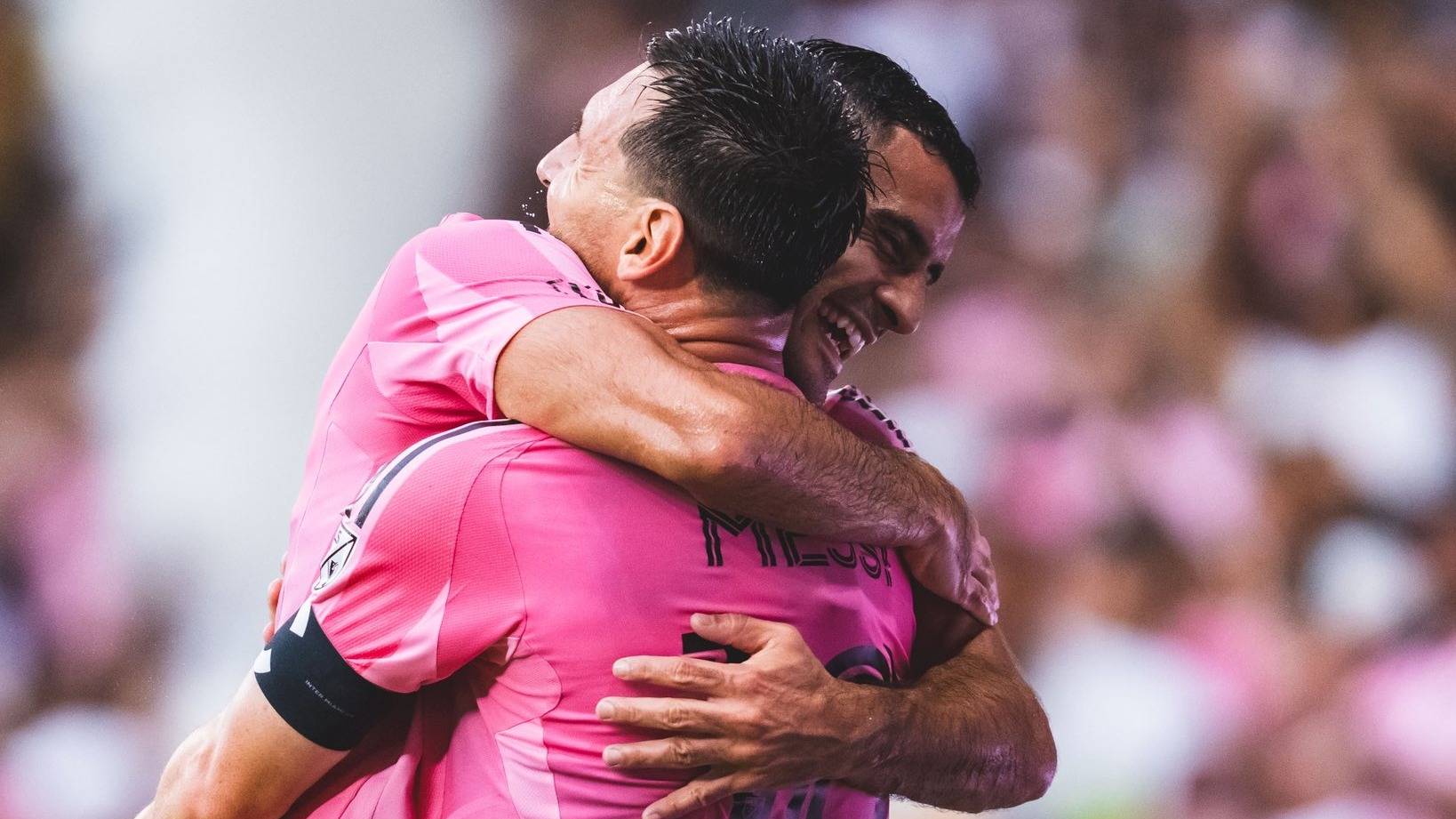 Con gol y asistencia de Messi, Inter Miami ganó su primer partido en el nuevo Estadio