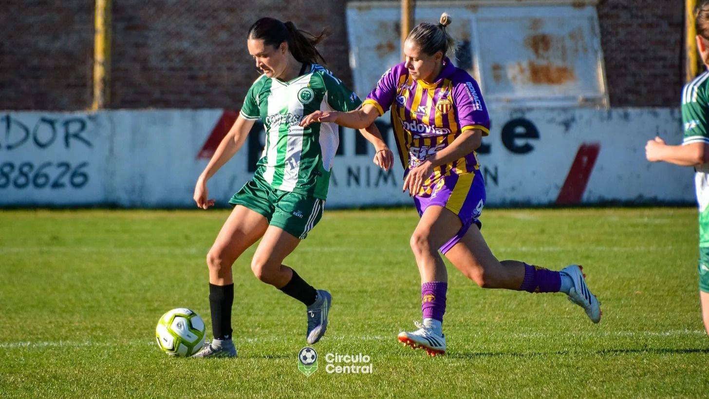 Municipales y Liniers marcan el rumbo en el fútbol femenino de la Liga del Sur