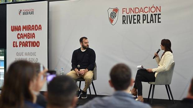 "Que nadie juegue solo": la campaña de la Fundación River Plate sobre salud mental