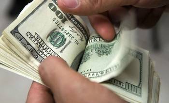 Dólar en Bahía Blanca: a cuánto cerraron este martes todas las cotizaciones 