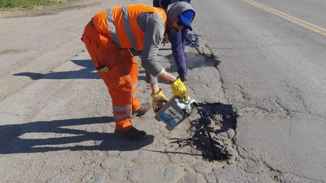 Cuáles son los cortes programados para este jueves en Bahía por obras y tareas de bacheo