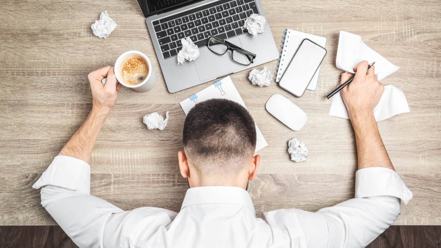 La nueva cara del riesgo laboral: menos accidentes graves, pero más estrés