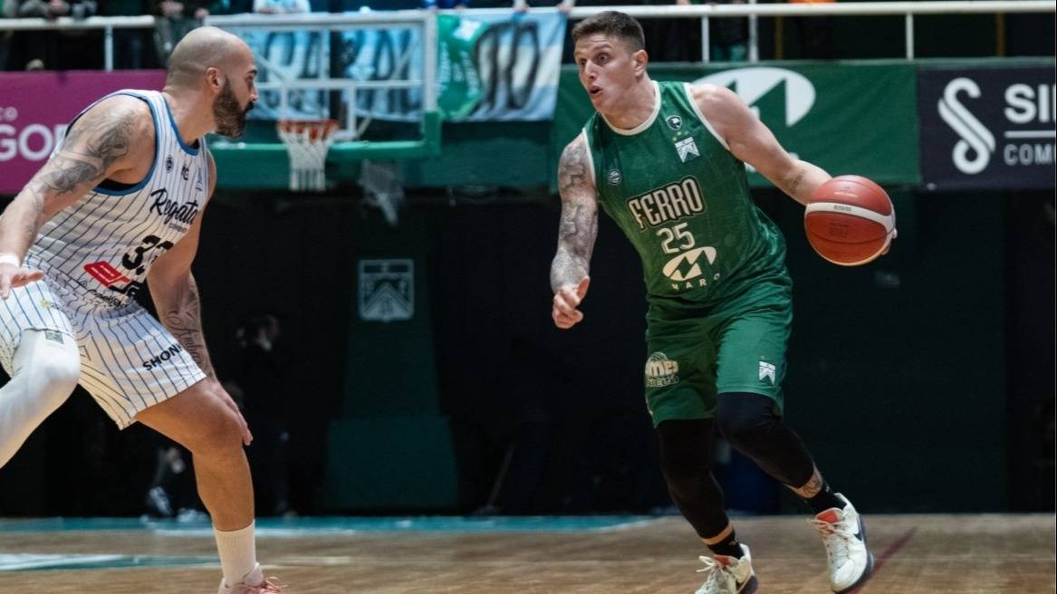 "Este equipo tiene hambre de ganar, nunca se da por vencido", dijo Valentín Bettiga 