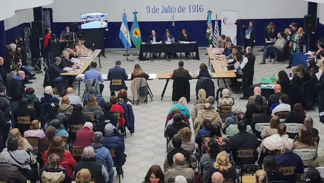 El Concejo Deliberante de Bahía Blanca  realizó una nueva sesión territorial en Villa Rosas