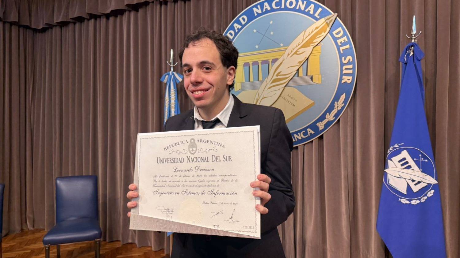 Un Ingeniero en Sistemas de Información, el mejor en una maratónica Colación de Grados