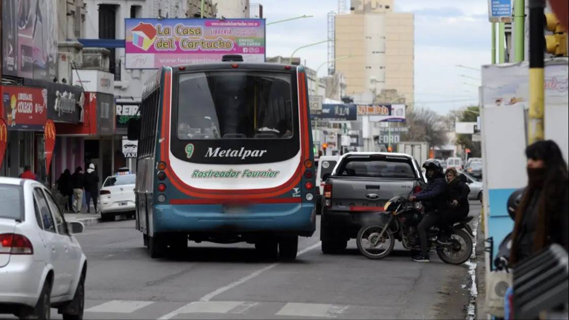 Así funcionarán los servicios este lunes 25 de mayo en Bahía Blanca