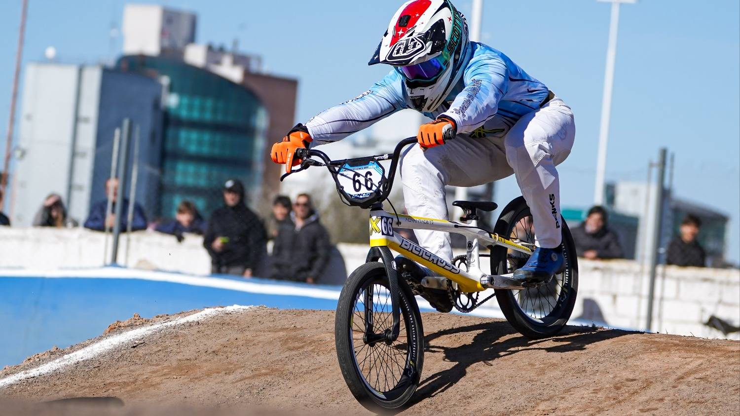 Argentino de BMX Racing: dos podios y buenas sensaciones para el bahiense Fermín Scoppa