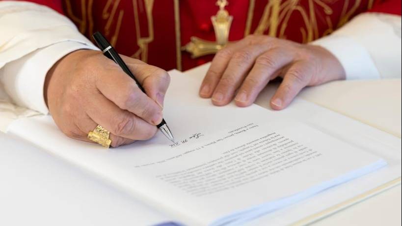 La primera encíclica del papa León XIV alerta contra la IA