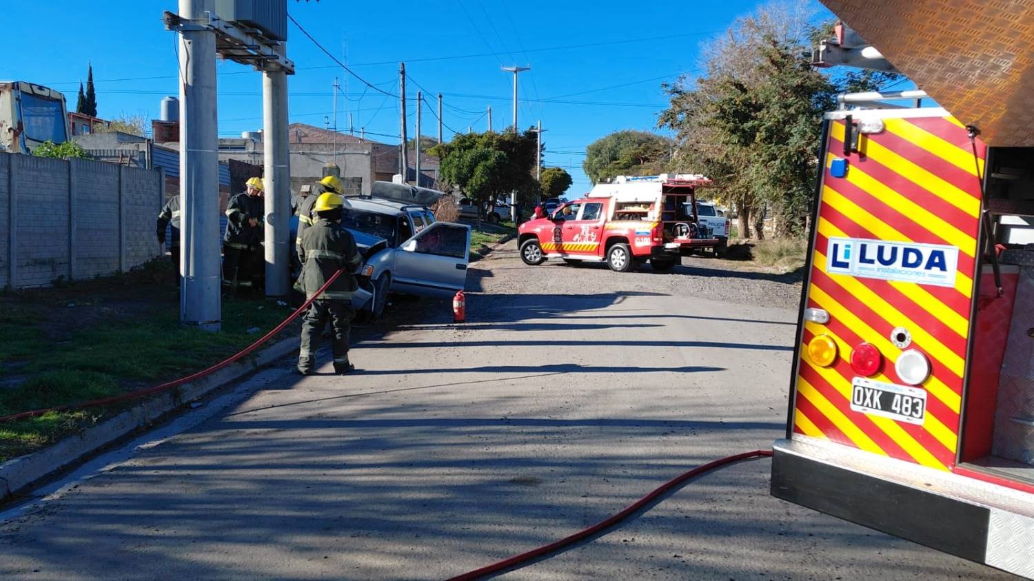 Patagones: cuatro personas fueron hospitalizadas tras chocar con una columna