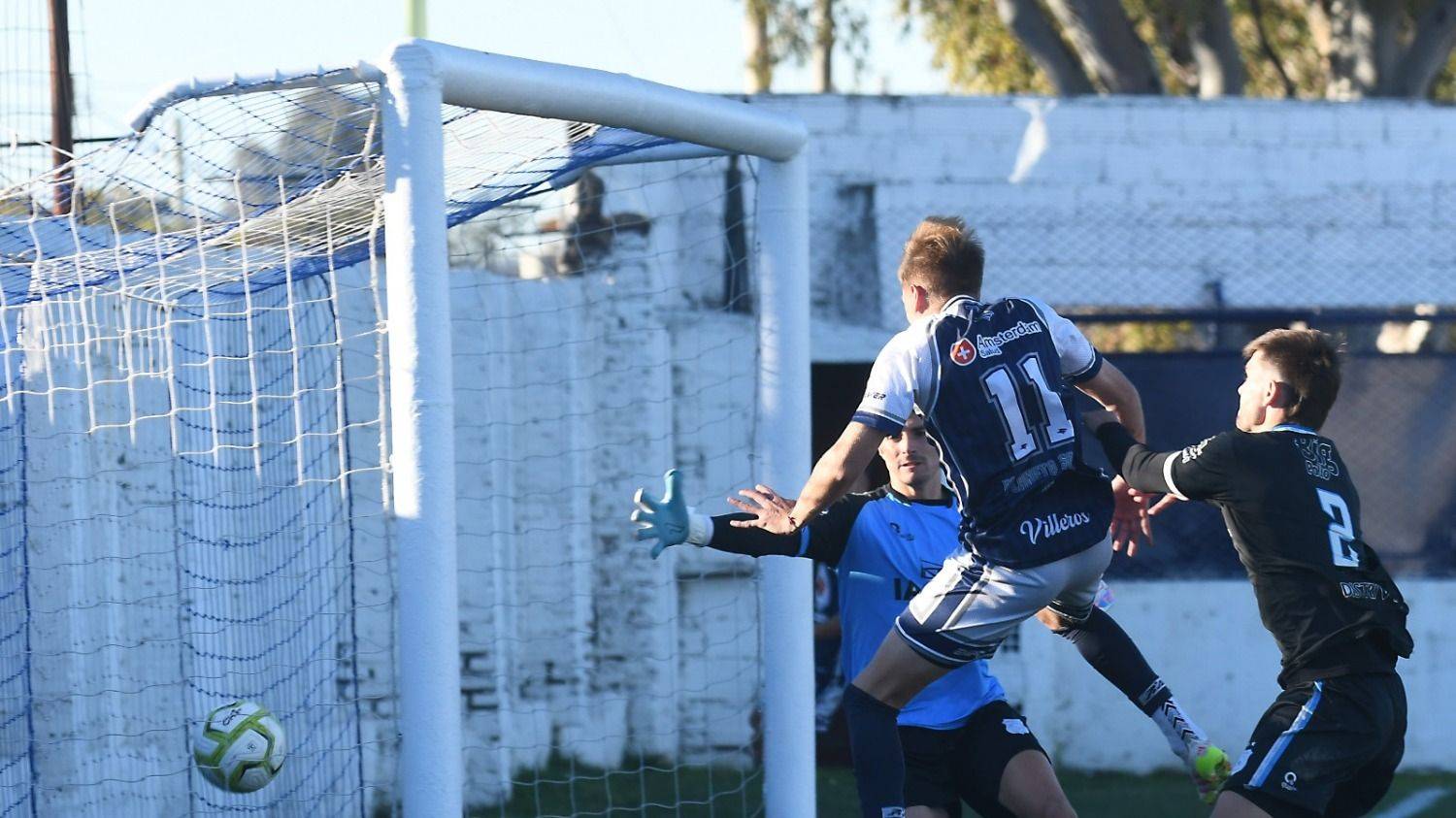 Apertura liguista: triunfos del líder Huracán y del escolta Libertad