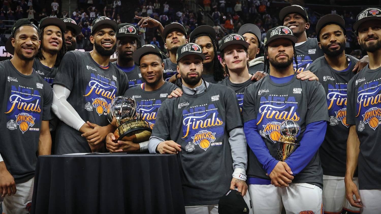 Los Knicks volvieron a barrer, llevan 11 triunfos seguidos en playoffs y son finalistas de la NBA