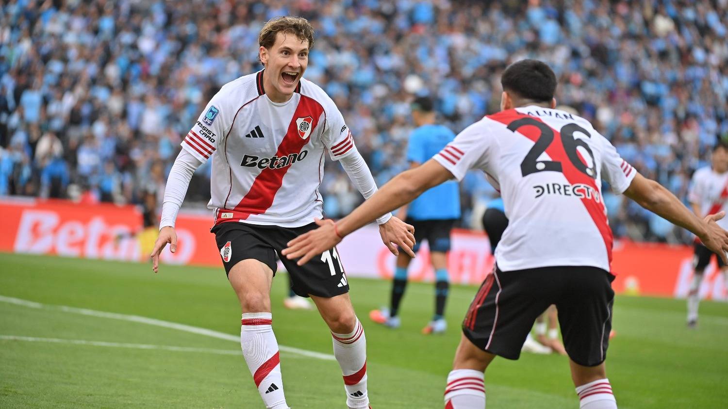 Hora, TV y formaciones: tras la final perdida, River recibe a Blooming para asegurar el pase a octavos