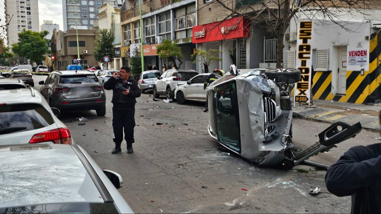 En video: así fue el espectacular choque múltiple en el centro de Bahía 