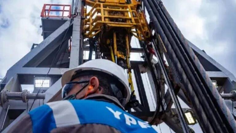 YPF: "El objetivo es exportar más de U$S 30 mil millones en 2031 en gas y crudo", dijo Marín