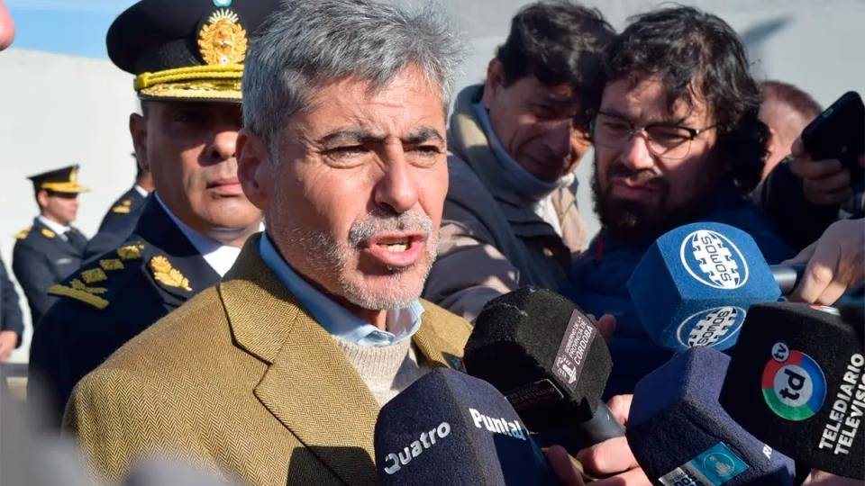 Desaparición de Agostina Vega: el ministro de Seguridad denunció que el detenido miente