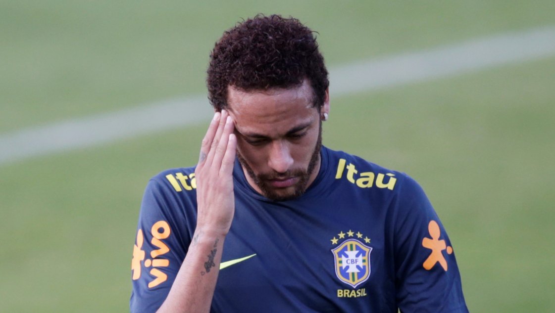 El brasileño Neymar, acusado de violación
