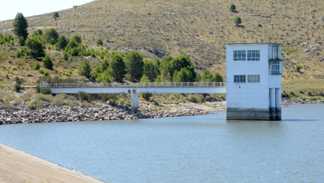 Se ponen en marcha obras clave para mejorar el servicio de agua en Bahía Blanca Se ponen en marcha obras clave para mejorar el servicio de agua en Bahía Blanca