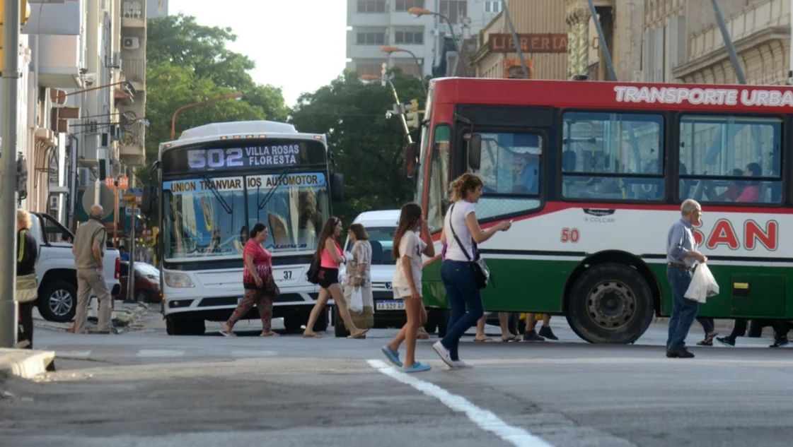 "Si no hay una propuesta superadora, se viene un parate generalizado del transporte" "Si no hay una propuesta superadora, se viene un parate generalizado del transporte"