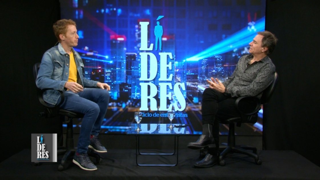 Homero Bimbo: “Disfruto cuando nos expresamos sobre diversidad, igualdad e inclusión”