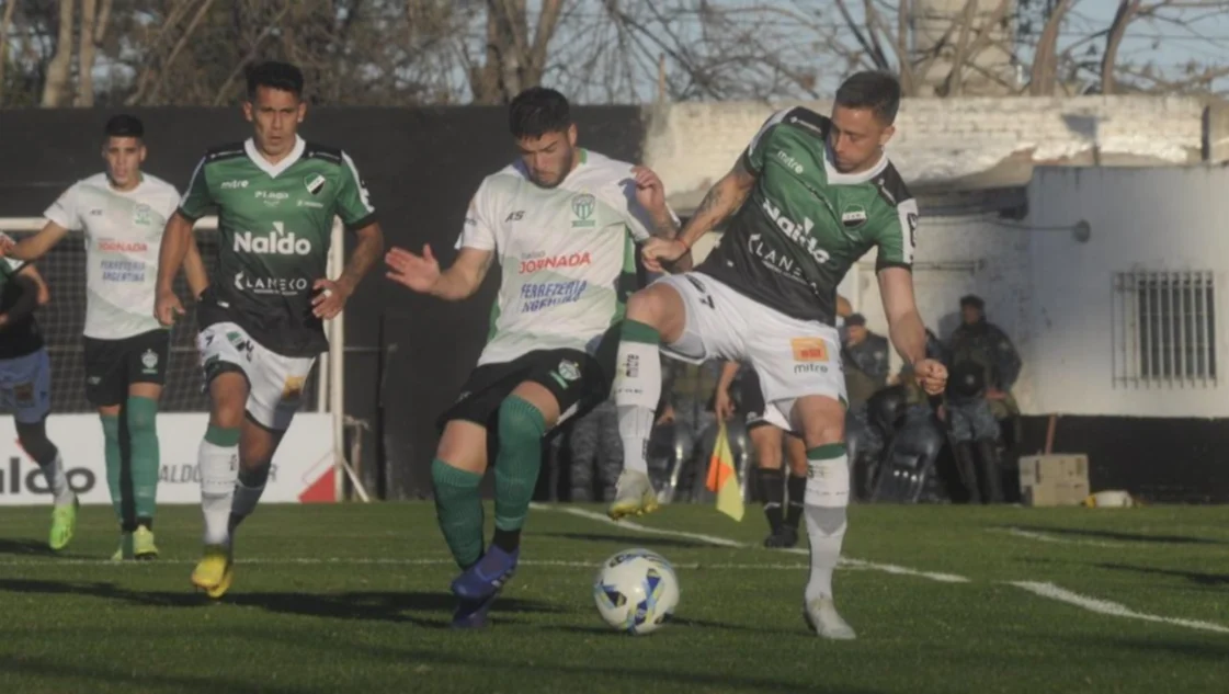 Federal A: Villa Mitre goleó a Germinal 3 a 0 y sigue de racha