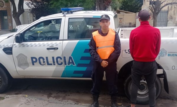 Dos Arrestados Por Intentar Robar Una Moto En El Paseo De Las