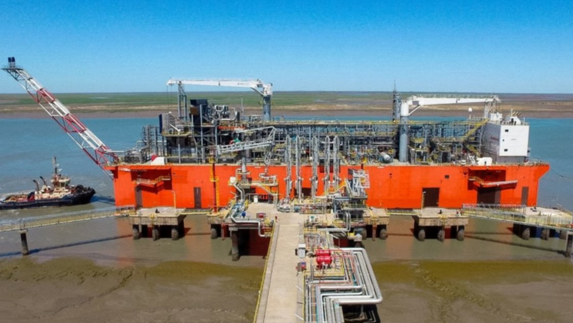 Por qué debería instalarse en Bahía Blanca la futura mega planta de Gas Licuado de YPF y Petronas