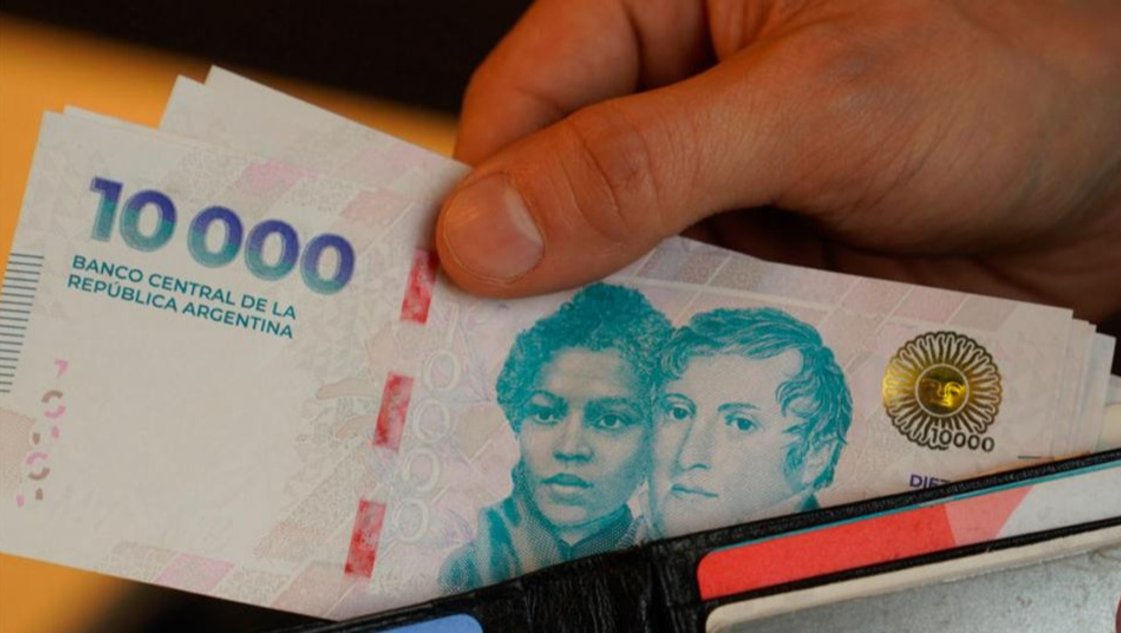 Cuántos millones de dólares gastará el Gobierno en imprimir billetes de $10.000 y $20.000 Cuántos millones de dólares gastará el Gobierno en imprimir billetes de $10.000 y $20.000