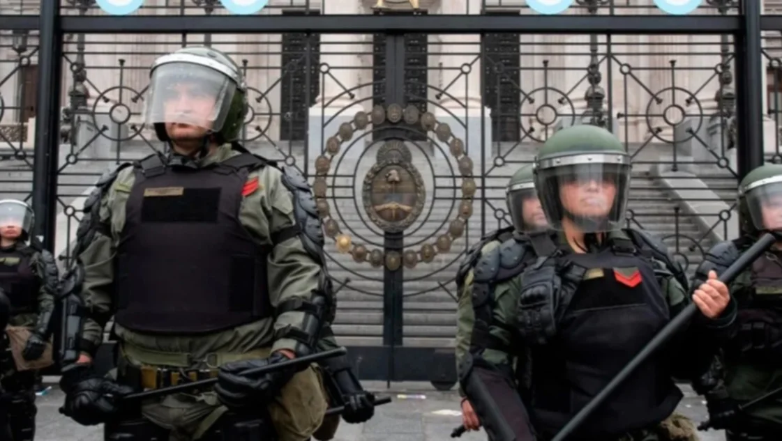 Habrá protestas en el Congreso por la sanción de la Ley Bases Habrá protestas en el Congreso por la sanción de la Ley Bases