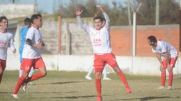 Bombazo al triunfo: “Fue el mejor gol de mi carrera, nunca convertí desde tan lejos”