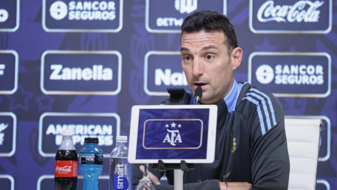 Scaloni: “Todavía no tenemos decidido si Messi va a jugar de arranque” Scaloni: “Todavía no tenemos decidido si Messi va a jugar de arranque”