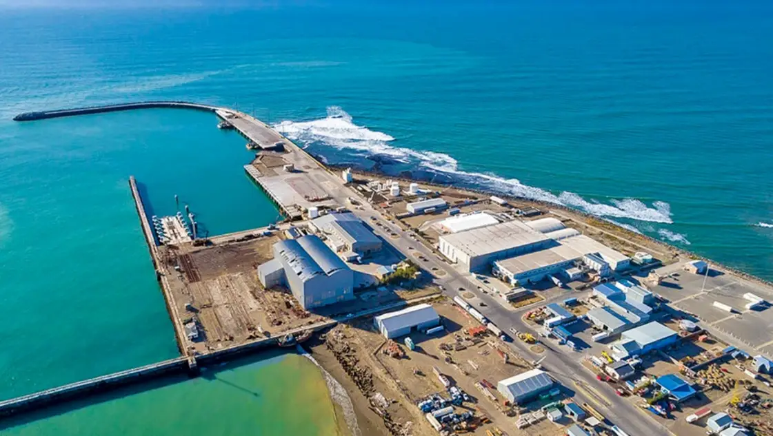 En marcha la reactivación del astillero en el Puerto de Comodoro Rivadavia