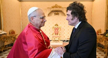 El papa León XIV le confirmó a Milei que visitará la Argentina