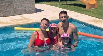 Las fotos de la imponente mansión de Di María en Rosario: lujo, diseño y una pileta soñada