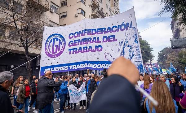 La Justicia laboral declaró inconstitucional el decreto de Milei que ...