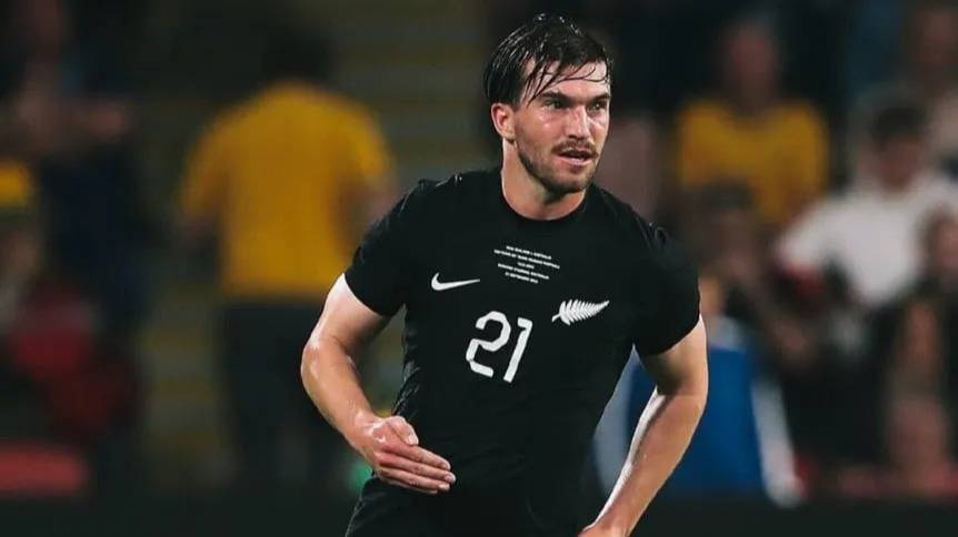Deportivo Riestra quiere a Tim Payne, el futbolista neozelandés que se hizo viral