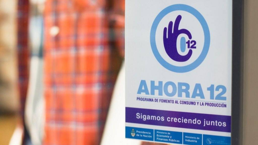 El Gobierno derogó 58 normas de comercio interior incluyendo Ahora 12, Cuota Simple y Precios Cuidados