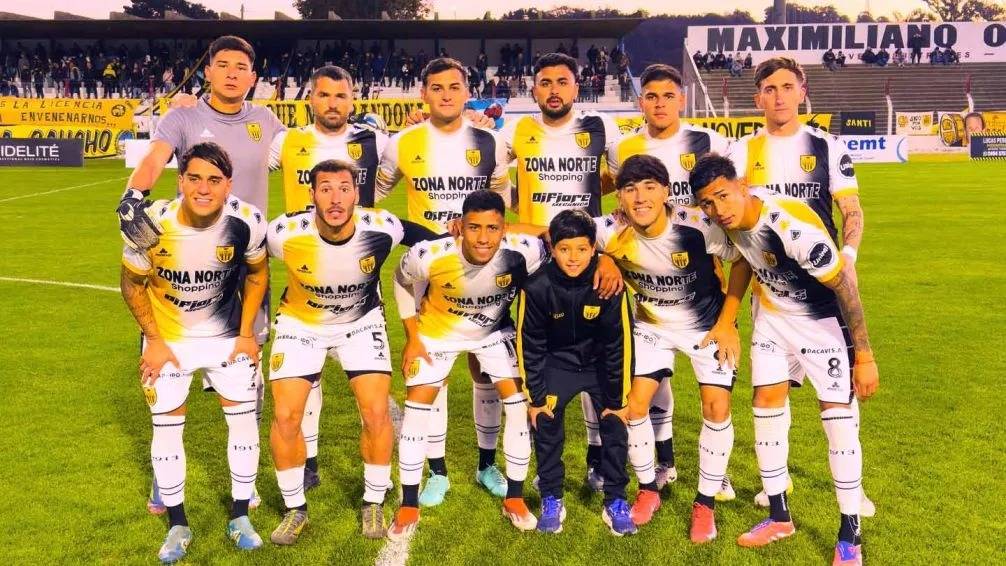 Crisis y números en rojo: un equipo del Federal A prueba jugadores para sumar al plantel