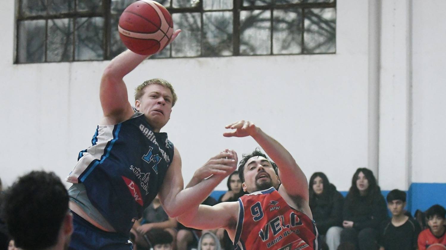 Con los triunfos de Comercial, Velocidad, Argentino y Ateneo ya están los cruces de cuartos en la LBB Plata